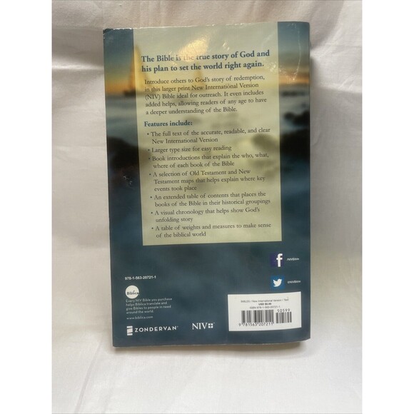 Larger Print Bible-NIV by Zondervan used - Picture 5 of 10